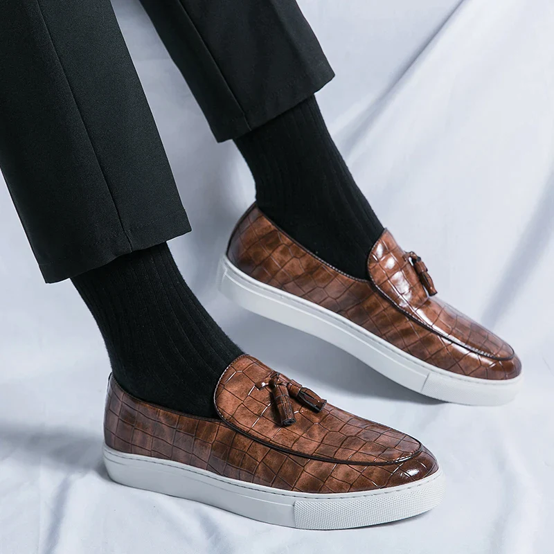 GIOVANNO - EMBOSSED LEATHER LOAFER